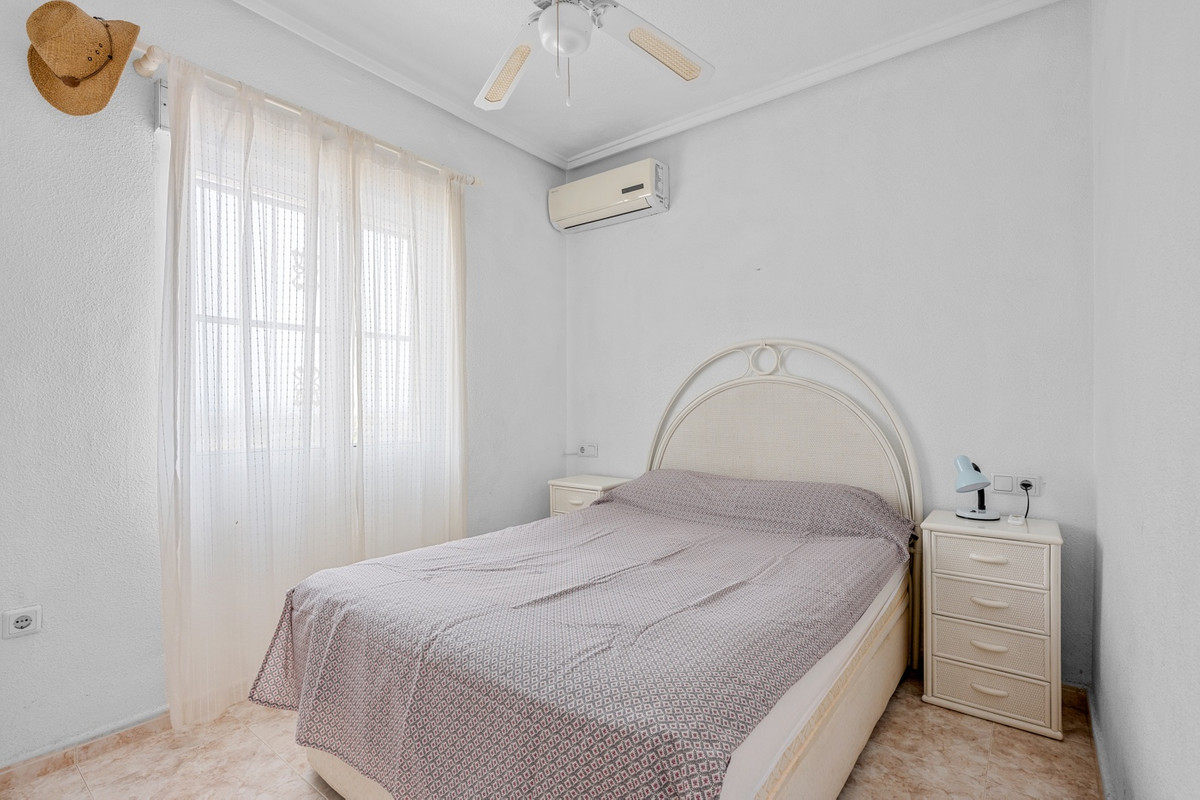 For sale - 3 Bedroom 2 Bathroom Quad in Ciudad Quesada  - Ciudad Quesada  - Alicante