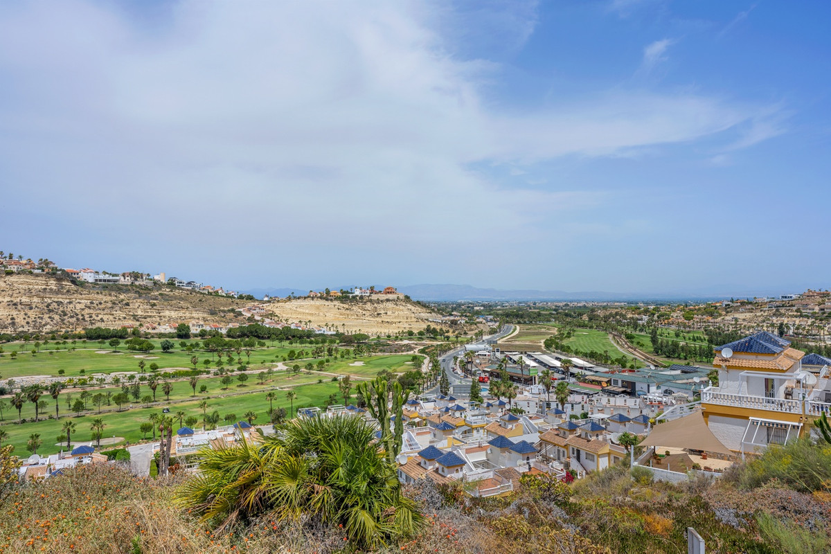 For sale - 3 Bedroom 2 Bathroom Quad in Ciudad Quesada  - Ciudad Quesada  - Alicante