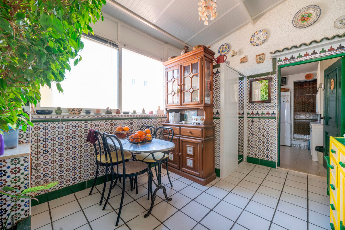For sale - 4 Bedroom 3 Bathroom Detached Villa in Ciudad Quesada  - Ciudad Quesada  - Alicante