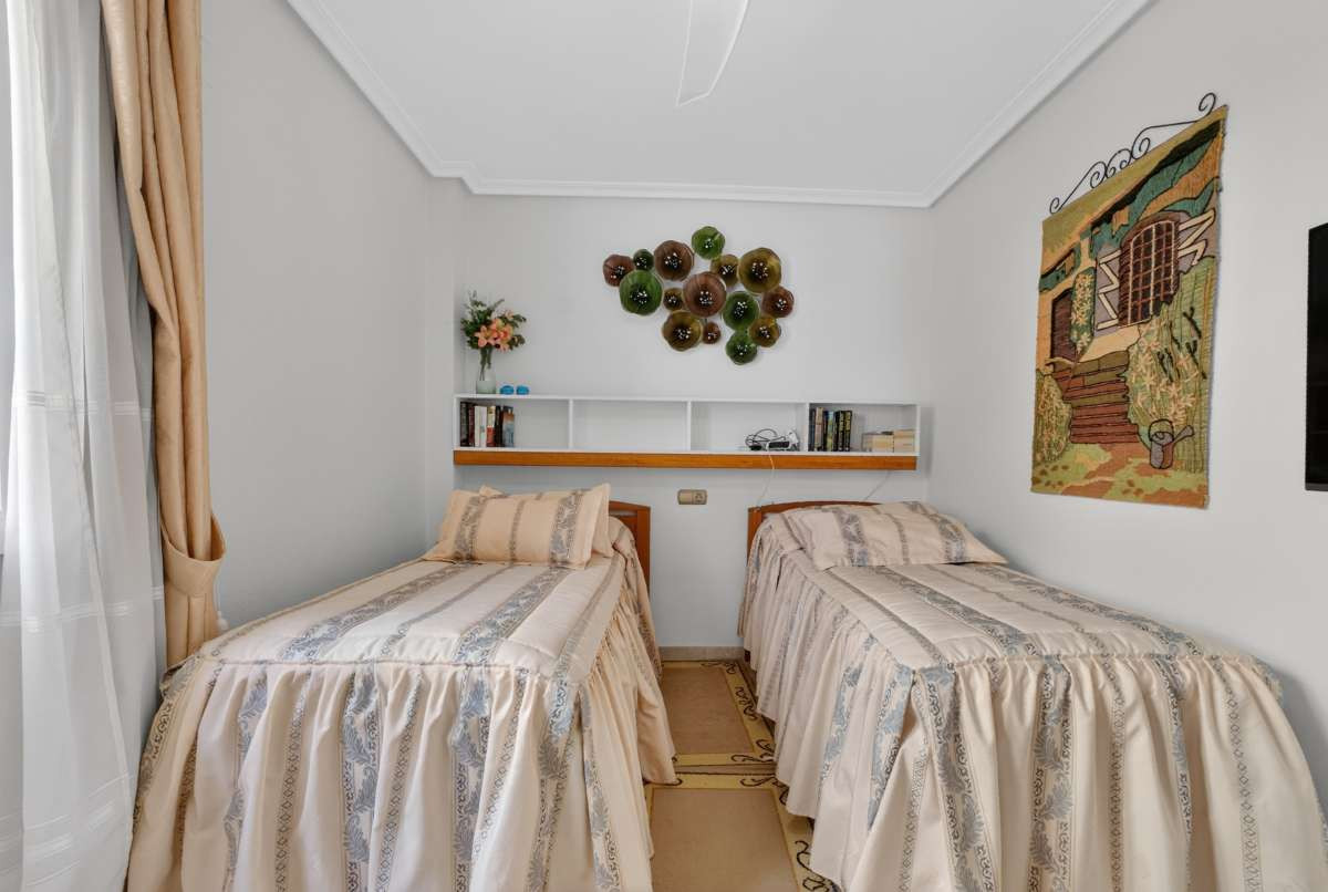 For sale - 2 Bedroom 2 Bathroom Apartment - Ground Floor Apartment in Orihuela - Orihuela Costa  - Alicante