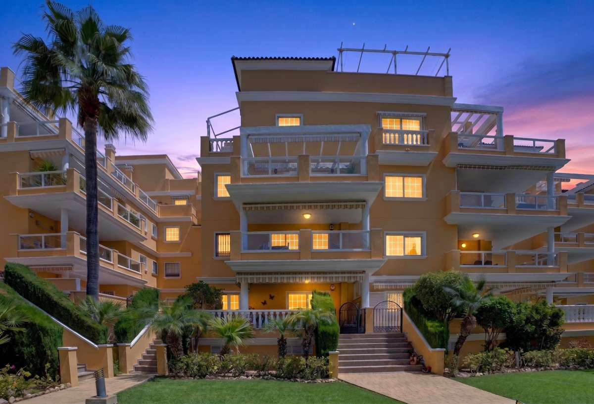 For sale - 2 Bedroom 2 Bathroom Apartment - Ground Floor Apartment in Orihuela - Orihuela Costa  - Alicante