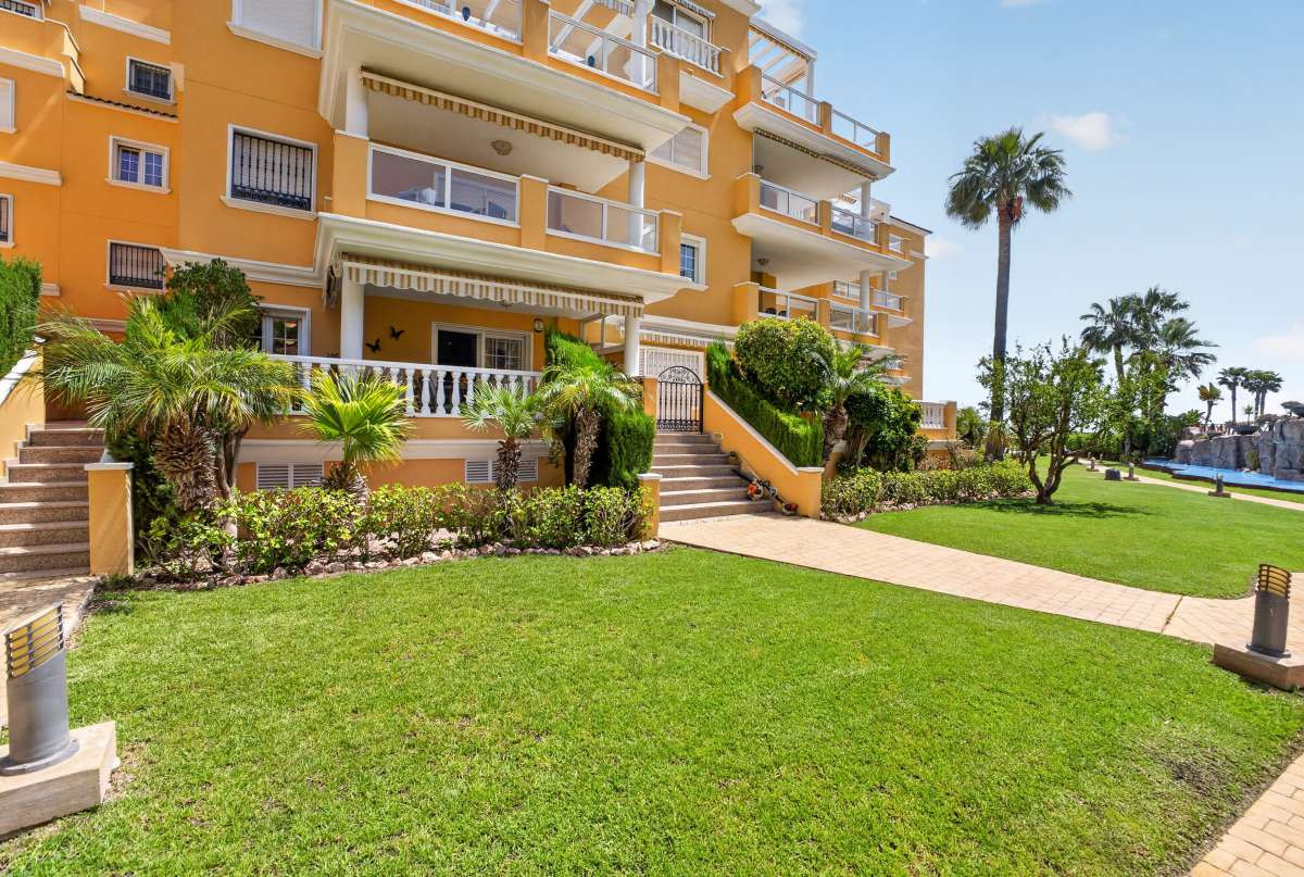 For sale - 2 Bedroom 2 Bathroom Apartment - Ground Floor Apartment in Orihuela - Orihuela Costa  - Alicante