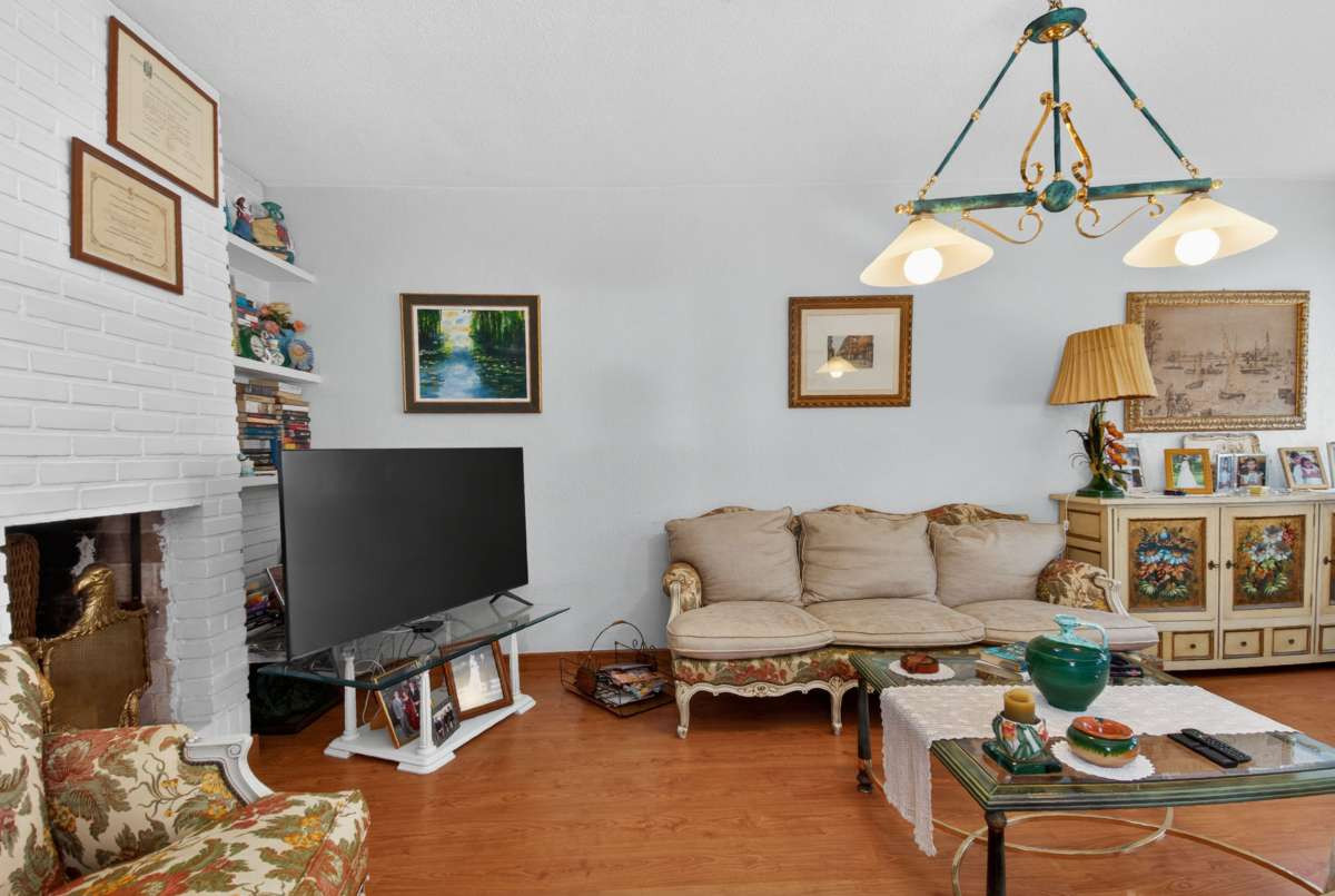 For sale - 3 Bedroom 2 Bathroom House - Detached Villa in San Pedro del Pinatar - Lo Pagan  - Murcia