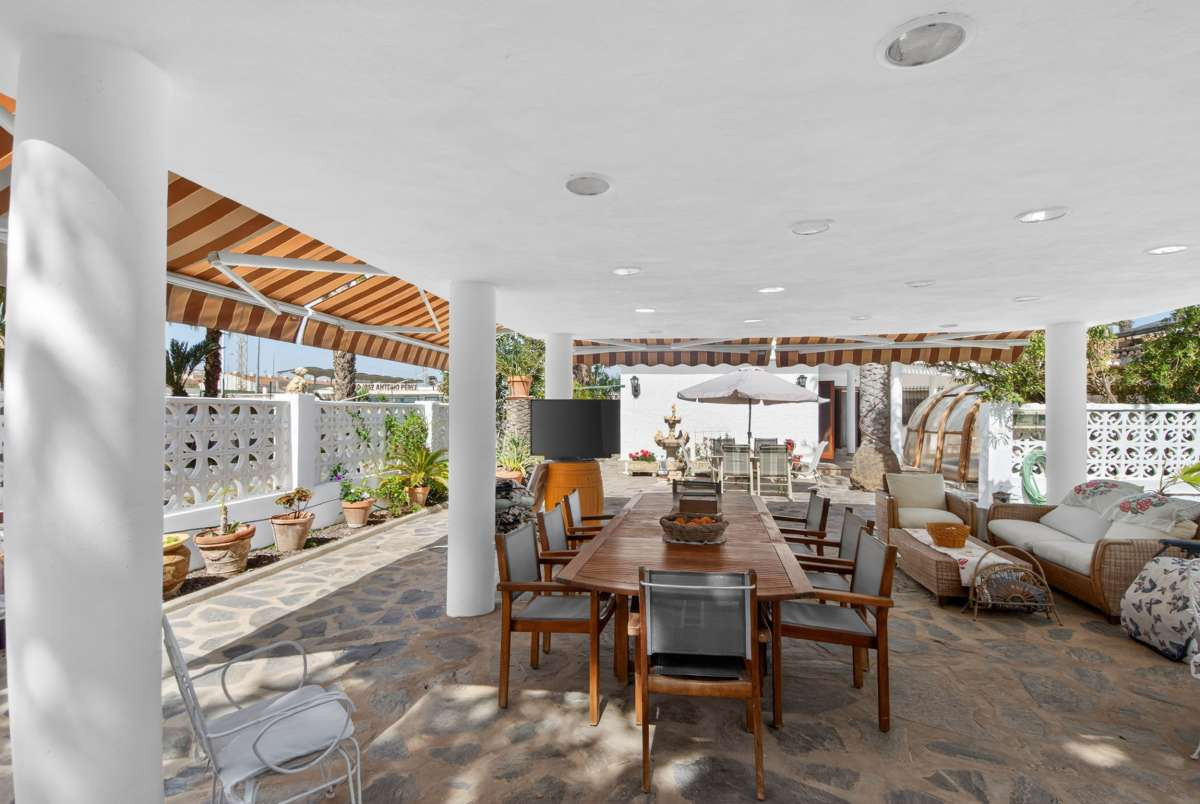 For sale - 3 Bedroom 2 Bathroom House - Detached Villa in San Pedro del Pinatar - Lo Pagan  - Murcia