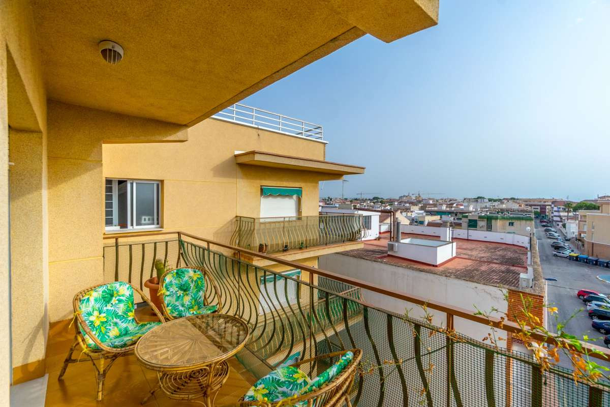 For sale - 3 Bedroom 1 Bathroom Top Floor Apartment in Lo Pagan  - Lo Pagan  - Murcia