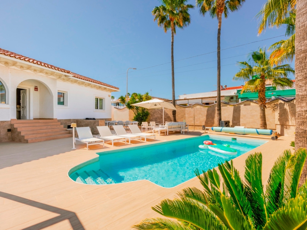 5 Bedroom 2 Bathroom Detached Villa in Ciudad Quesada 