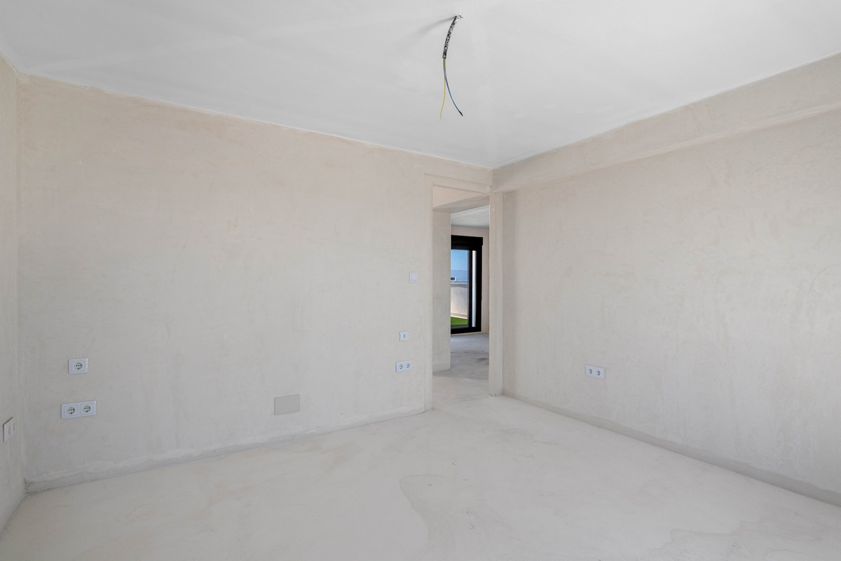 For sale - 8 Bedroom 4 Bathroom House - Finca - Cortijo in Los Montesinos - Los Montesinos Centro  - Alicante