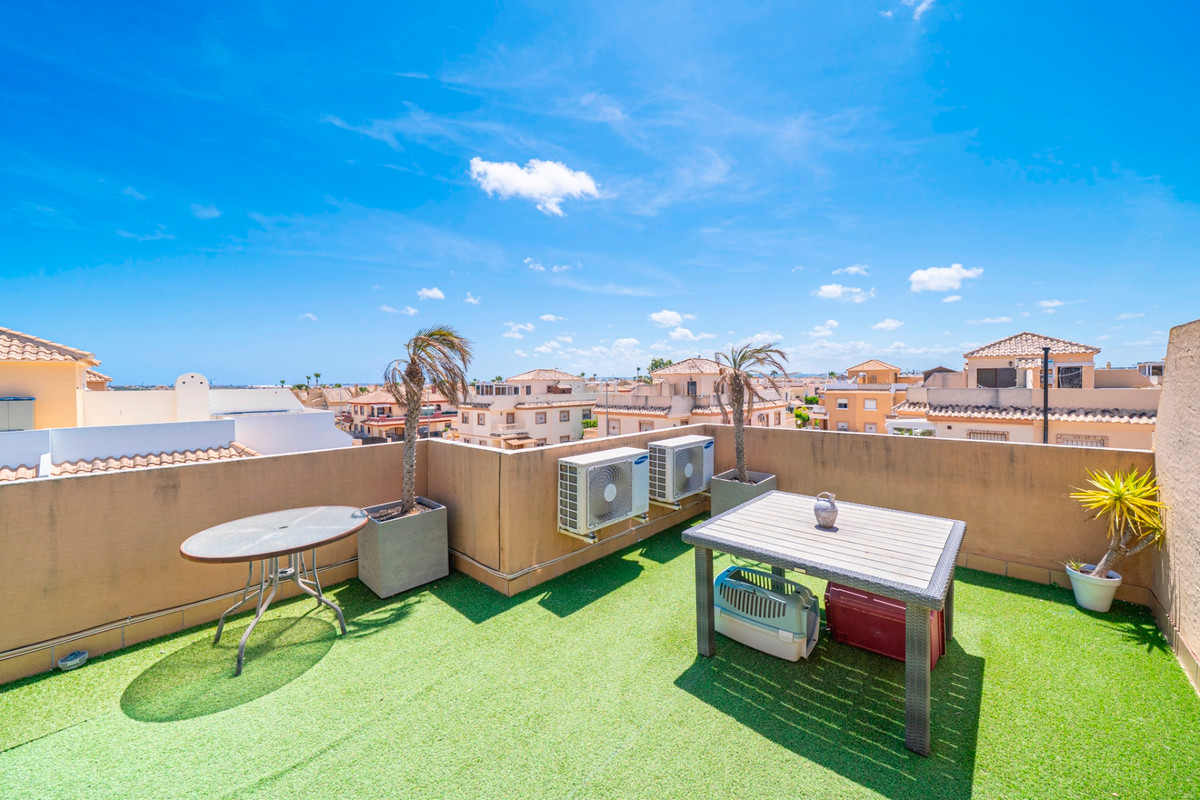 For sale - 3 Bedroom 1 Bathroom House - Quad in Rojales - Ciudad Quesada  - Alicante