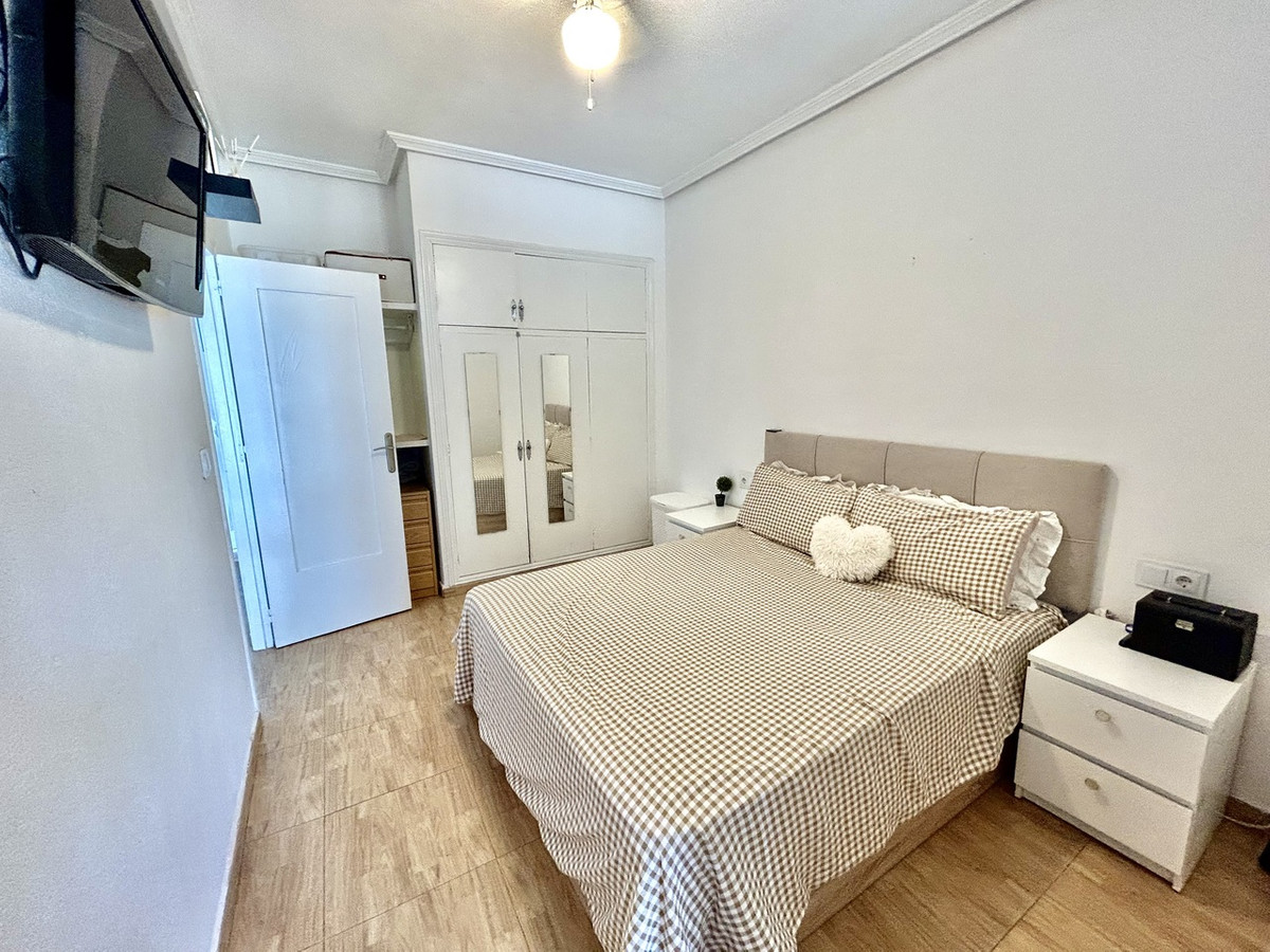 For sale - 2 Bedroom 1 Bathroom Apartment - Ground Floor Apartment in Orihuela - Cabo Roig  - Alicante