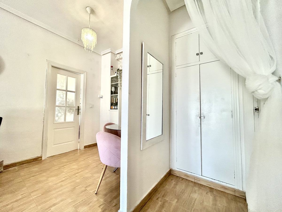 For sale - 2 Bedroom 1 Bathroom Apartment - Ground Floor Apartment in Orihuela - Cabo Roig  - Alicante