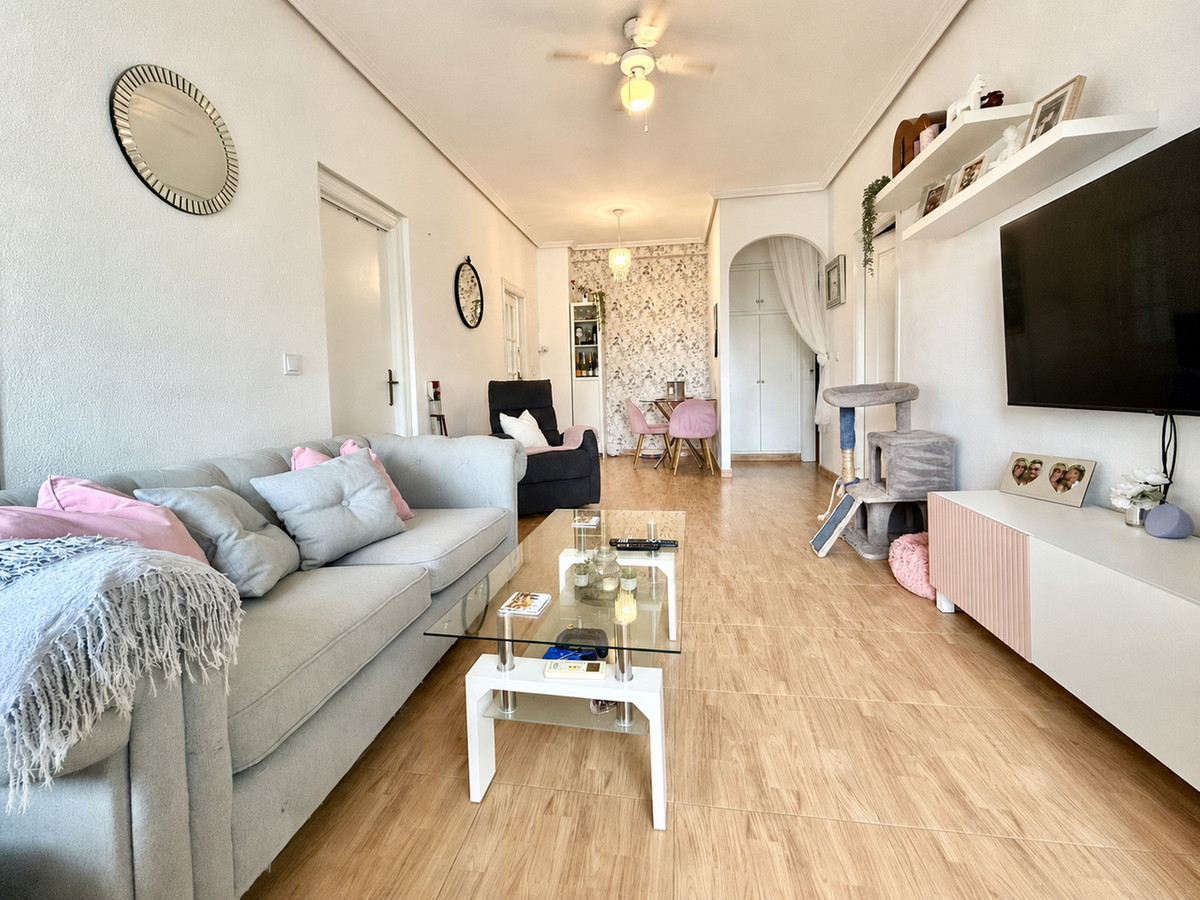 For sale - 2 Bedroom 1 Bathroom Apartment - Ground Floor Apartment in Orihuela - Cabo Roig  - Alicante