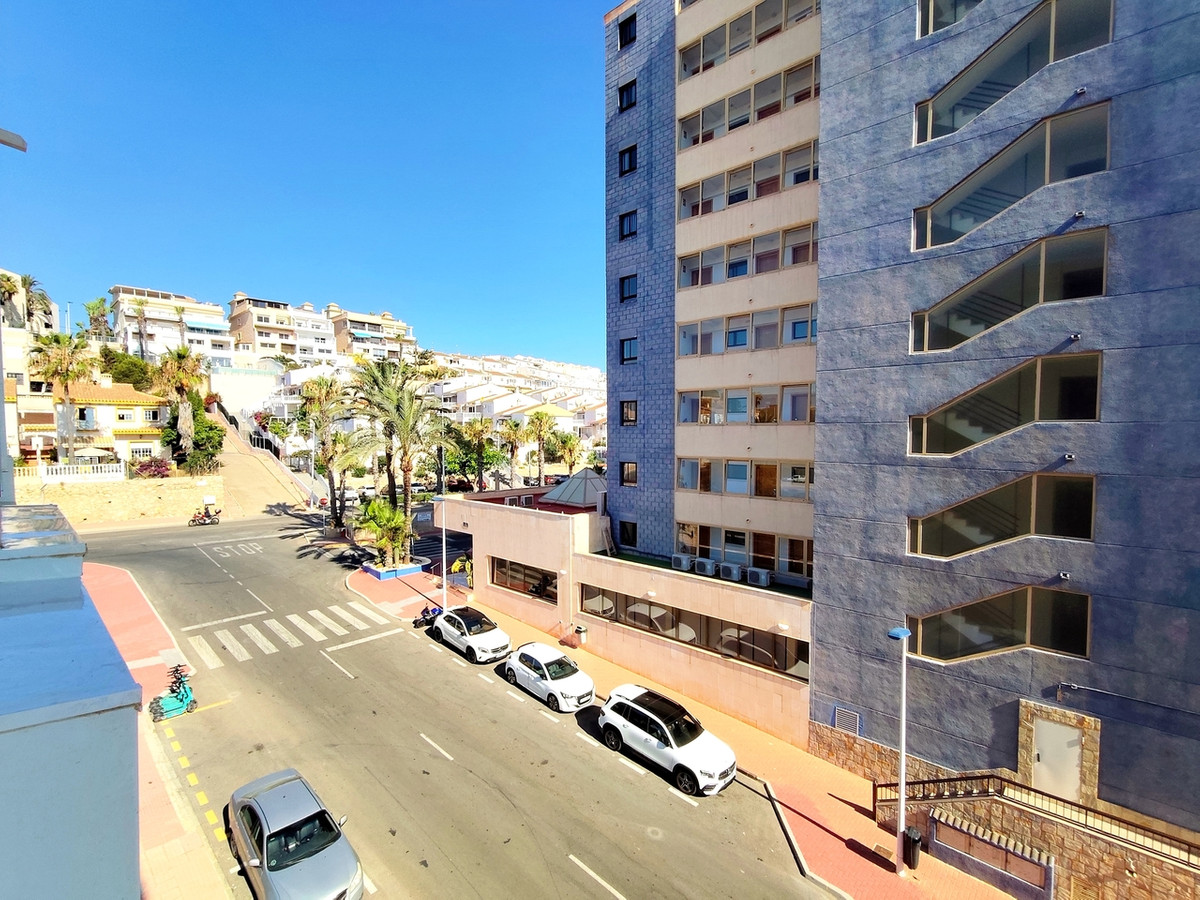 For sale - 1 Bedroom 1 Bathroom Apartment - Middle Floor Apartment in Torrevieja - Torrevieja Centro  - Alicante