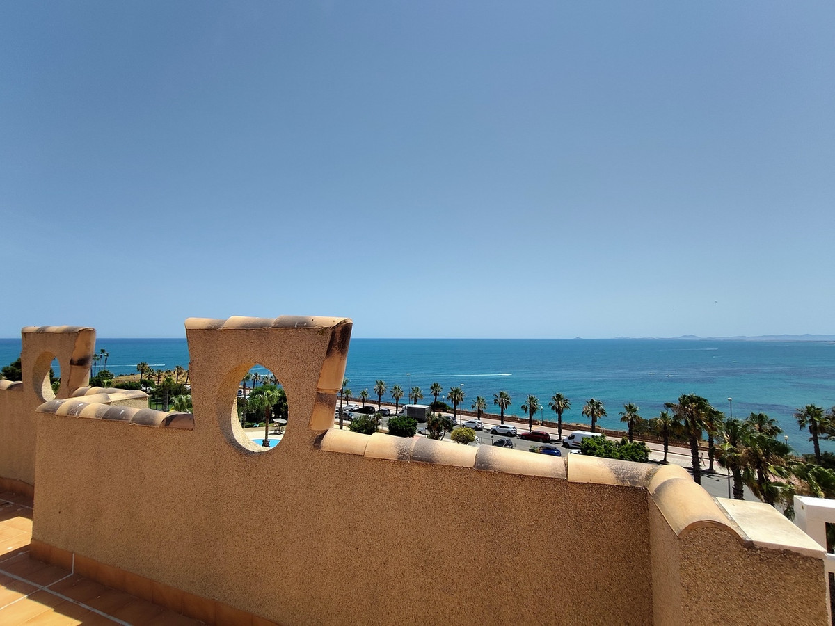 For sale - 2 Bedroom 2 Bathroom Apartment in Cabo Roig  - Cabo Roig  - Alicante