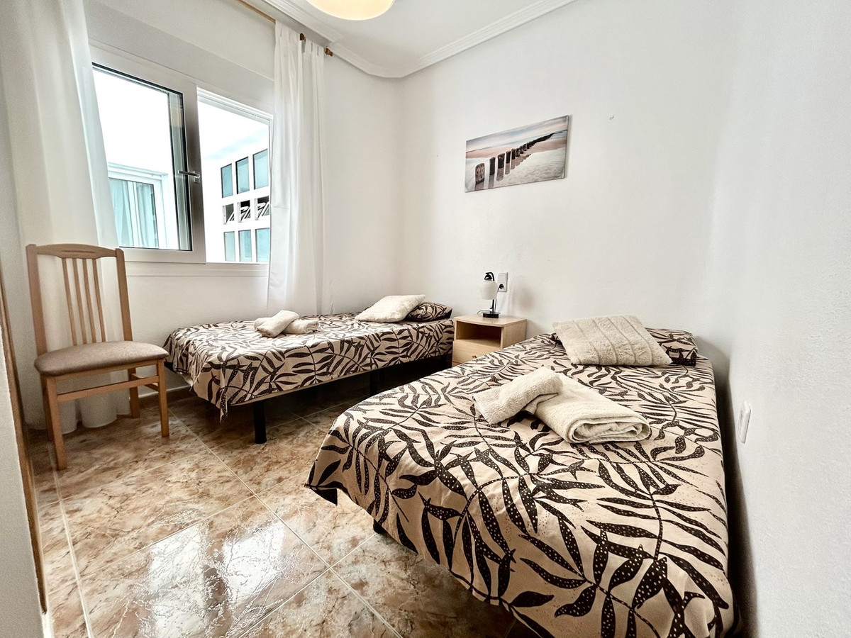 For sale - 2 Bedroom 2 Bathroom Apartment in Cabo Roig  - Cabo Roig  - Alicante