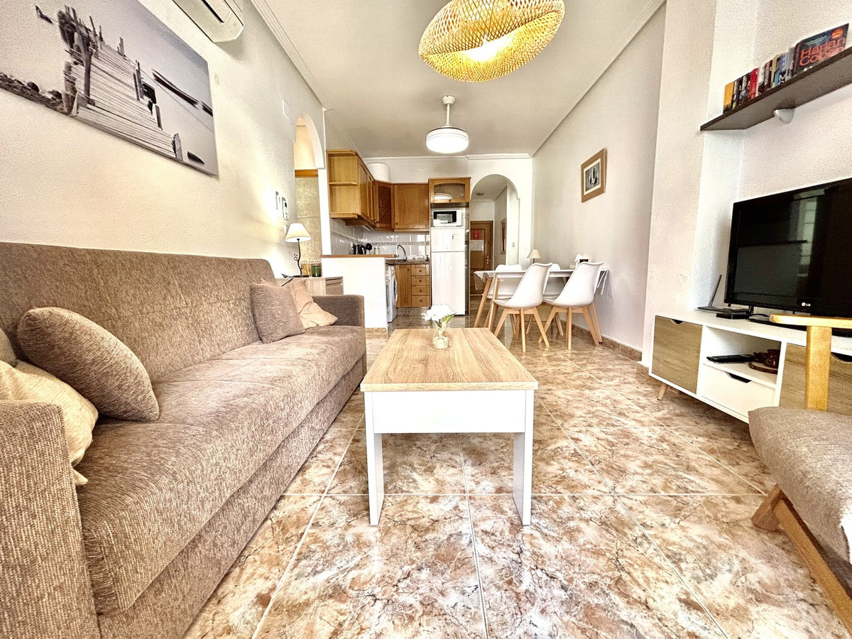 For sale - 2 Bedroom 2 Bathroom Apartment in Cabo Roig  - Cabo Roig  - Alicante