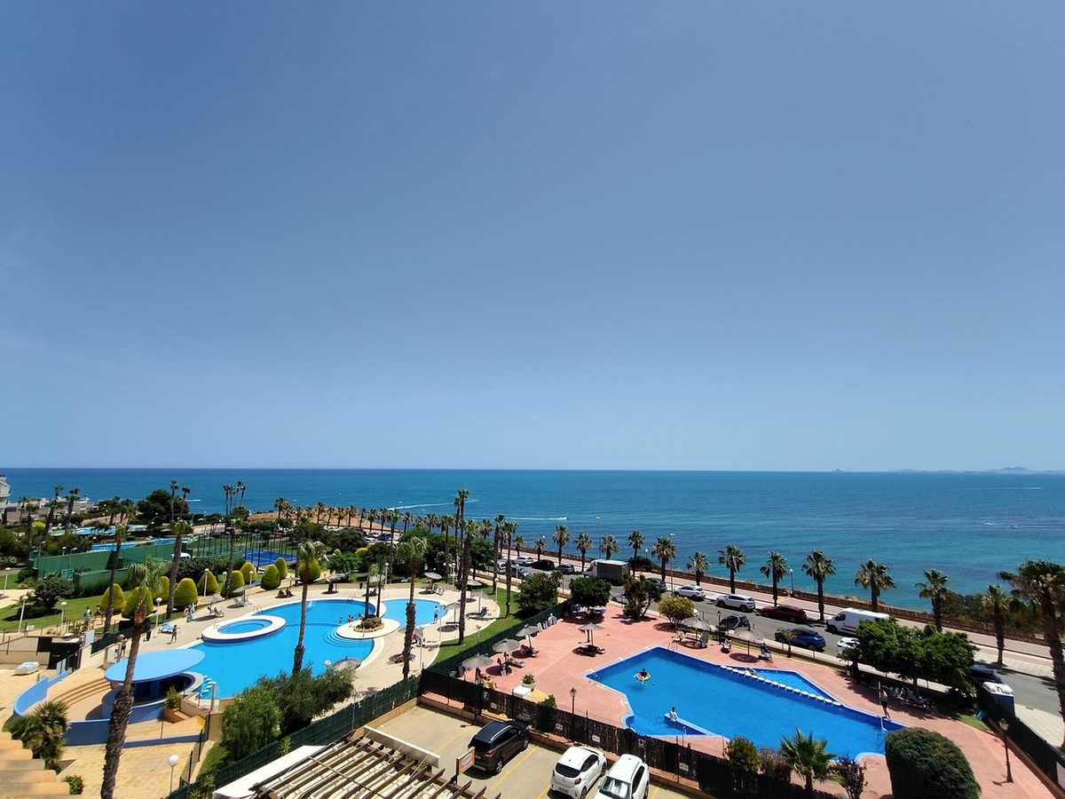 For sale - 2 Bedroom 2 Bathroom Apartment in Cabo Roig - Cabo Roig  - Alicante