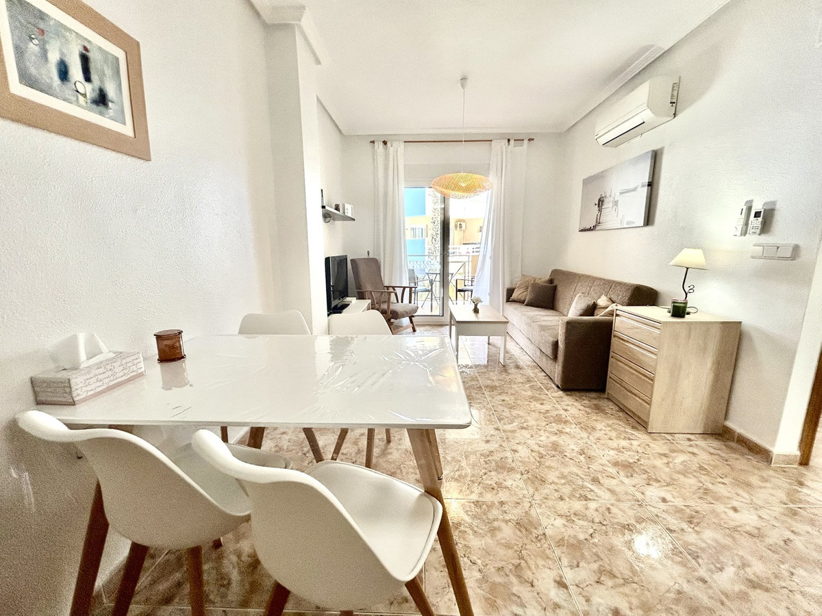 For sale - 2 Bedroom 2 Bathroom Apartment in Cabo Roig  - Cabo Roig  - Alicante