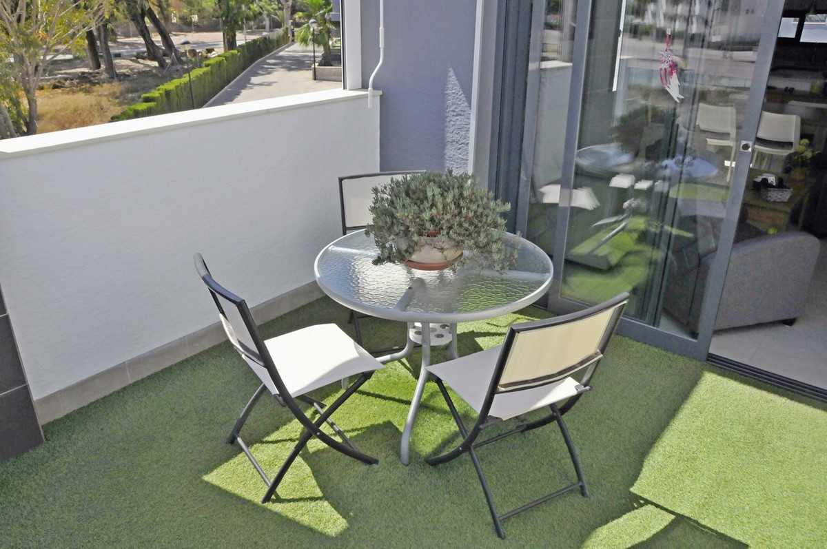 For sale - 3 Bedroom 2 Bathroom Apartment - Penthouse in Guardamar del Segura - Guardamar del Segura Centro  - Alicante