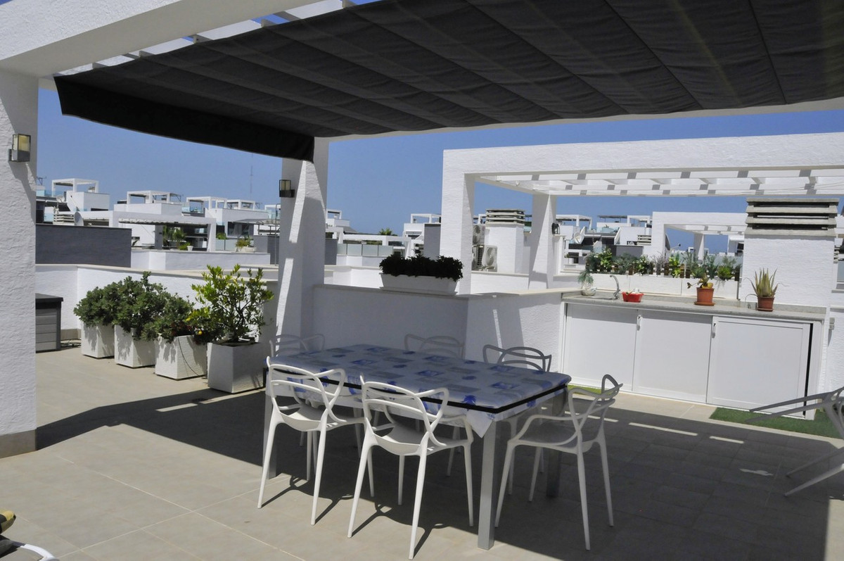 For sale - 3 Bedroom 2 Bathroom Apartment - Penthouse in Guardamar del Segura - Guardamar del Segura Centro  - Alicante