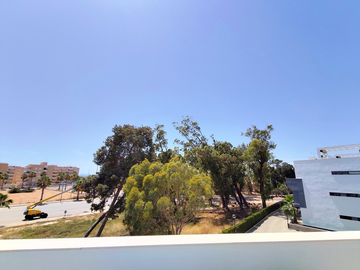 For sale - 3 Bedroom 2 Bathroom Apartment - Penthouse in Guardamar del Segura - Guardamar del Segura Centro  - Alicante