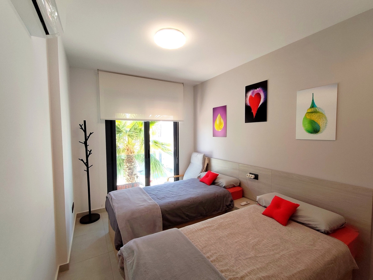 For sale - 3 Bedroom 2 Bathroom Apartment - Penthouse in Guardamar del Segura - Guardamar del Segura Centro  - Alicante