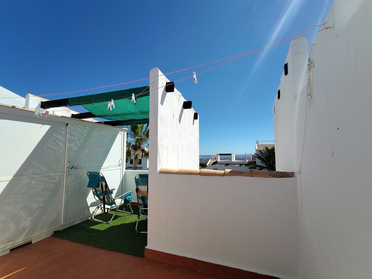 For sale - 2 Bedroom 2 Bathroom House - Bungalow in Rojales - Ciudad Quesada  - Alicante