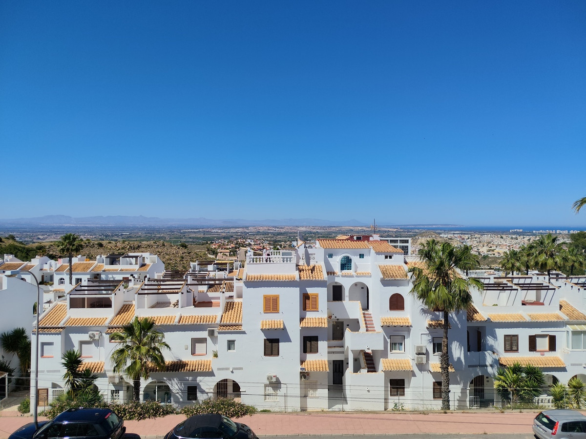 For sale - 2 Bedroom 2 Bathroom House - Bungalow in Rojales - Ciudad Quesada  - Alicante