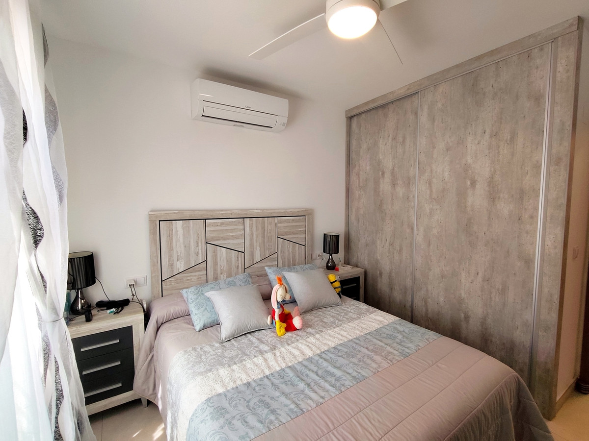 For sale - 3 Bedroom 2 Bathroom House - Detached Villa in San Miguel de Salinas - San Miguel de Salinas Centro  - Alicante