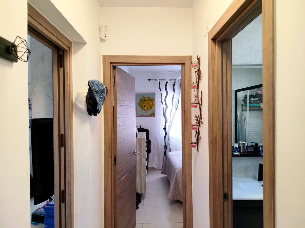 For sale - 3 Bedroom 2 Bathroom House - Detached Villa in San Miguel de Salinas - San Miguel de Salinas Centro  - Alicante