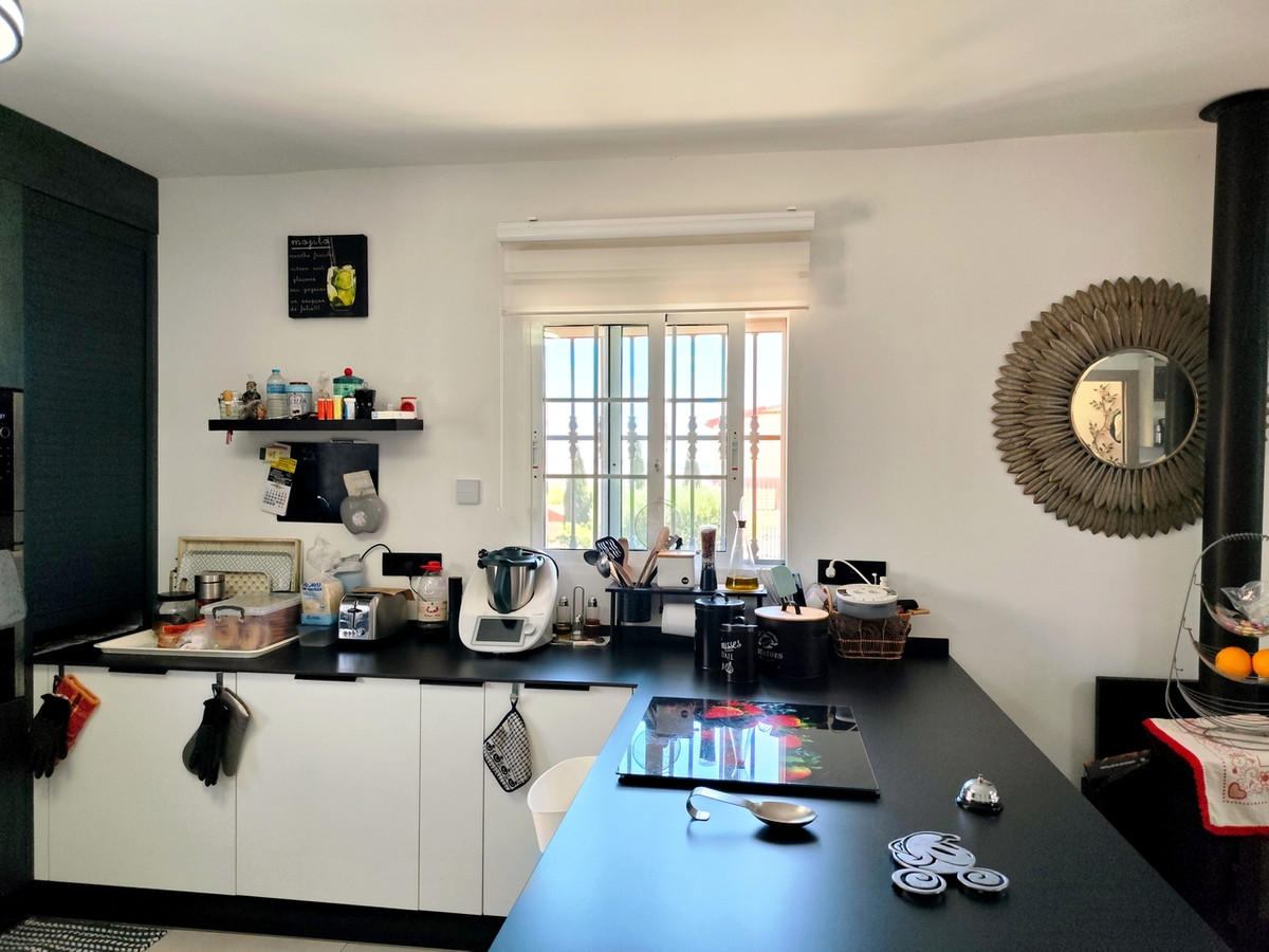 For sale - 3 Bedroom 2 Bathroom House - Detached Villa in San Miguel de Salinas - San Miguel de Salinas Centro  - Alicante