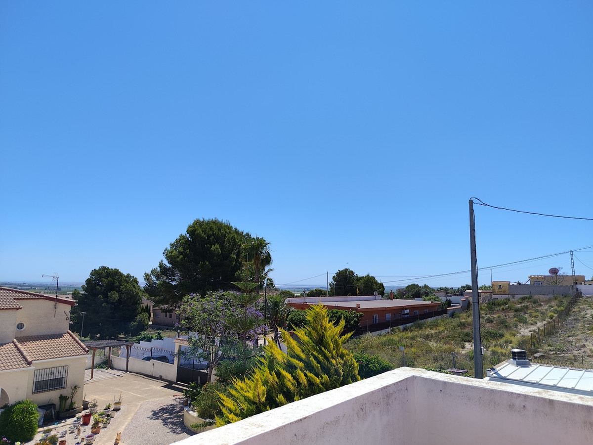 For sale - 3 Bedroom 2 Bathroom House - Detached Villa in San Miguel de Salinas - San Miguel de Salinas Centro  - Alicante