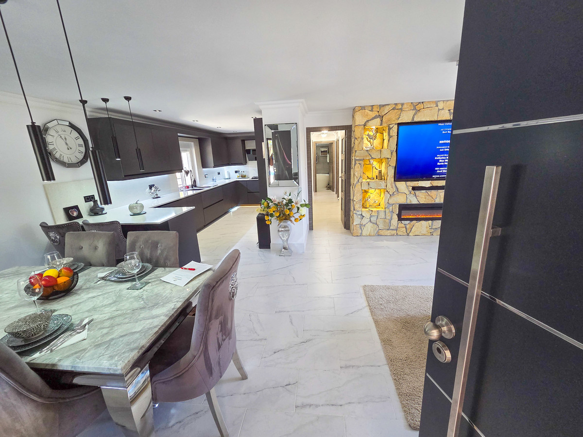 For sale - 3 Bedroom 1 Bathroom House - Detached Villa in Crevillente - Crevillent - Crevillente - Crevillent Centro  - Alicante