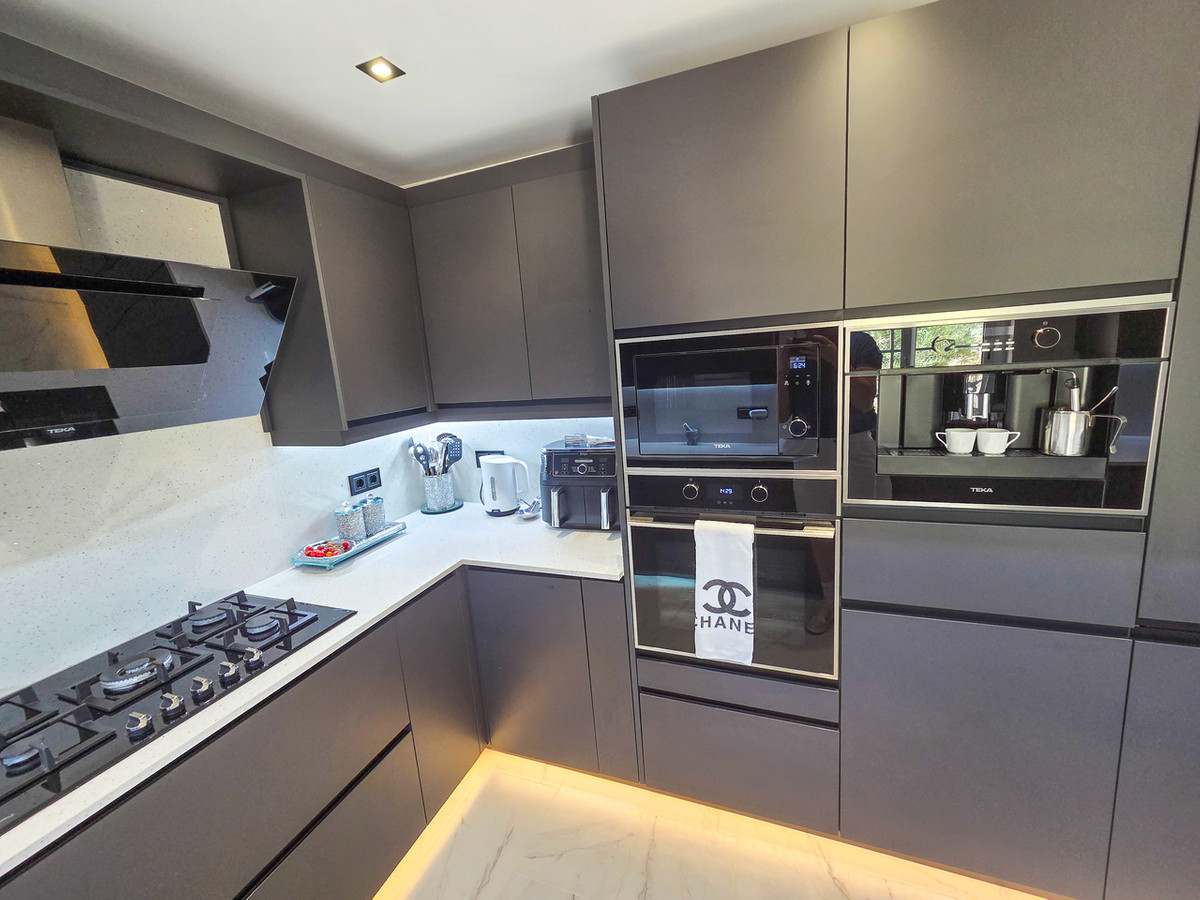 For sale - 3 Bedroom 1 Bathroom House - Detached Villa in Crevillente - Crevillent - Crevillente - Crevillent Centro  - Alicante