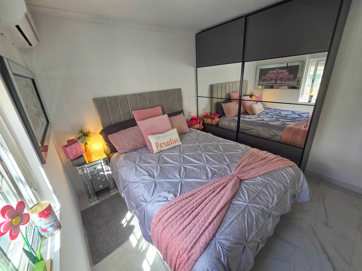 For sale - 3 Bedroom 1 Bathroom House - Detached Villa in Crevillente - Crevillent - Crevillente - Crevillent Centro  - Alicante
