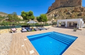 76-R5410585/78597, 3 Bedroom 1 Bathroom House - Detached Villa in Crevillente - Crevillent