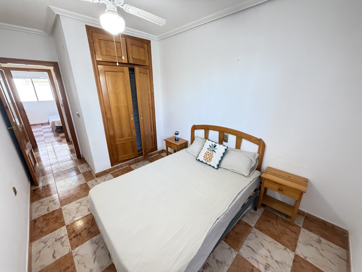 For sale - 2 Bedroom 1 Bathroom Apartment in Villamartin - , Villamartin, Alicante, Spain - Alicante