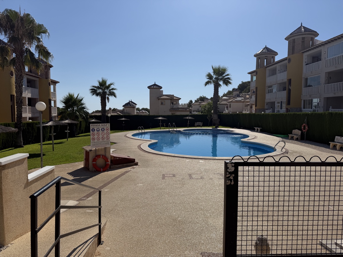For sale - 2 Bedroom 1 Bathroom Apartment in Villamartin - , Villamartin, Alicante, Spain - Alicante