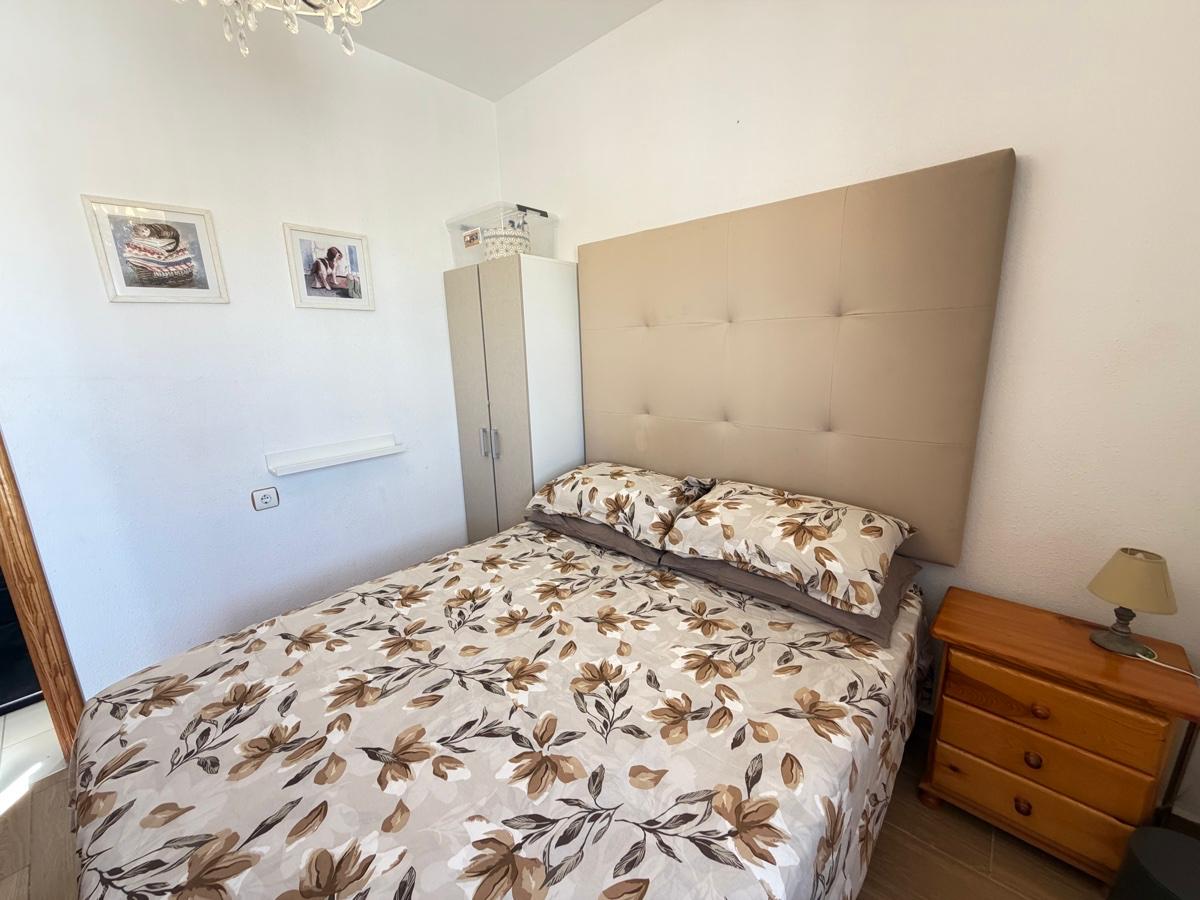 For sale - 3 Bedroom 2 Bathroom Apartment in Lomas de Cabo Roig - , Lomas de Cabo Roig, Alicante, Spain - Alicante