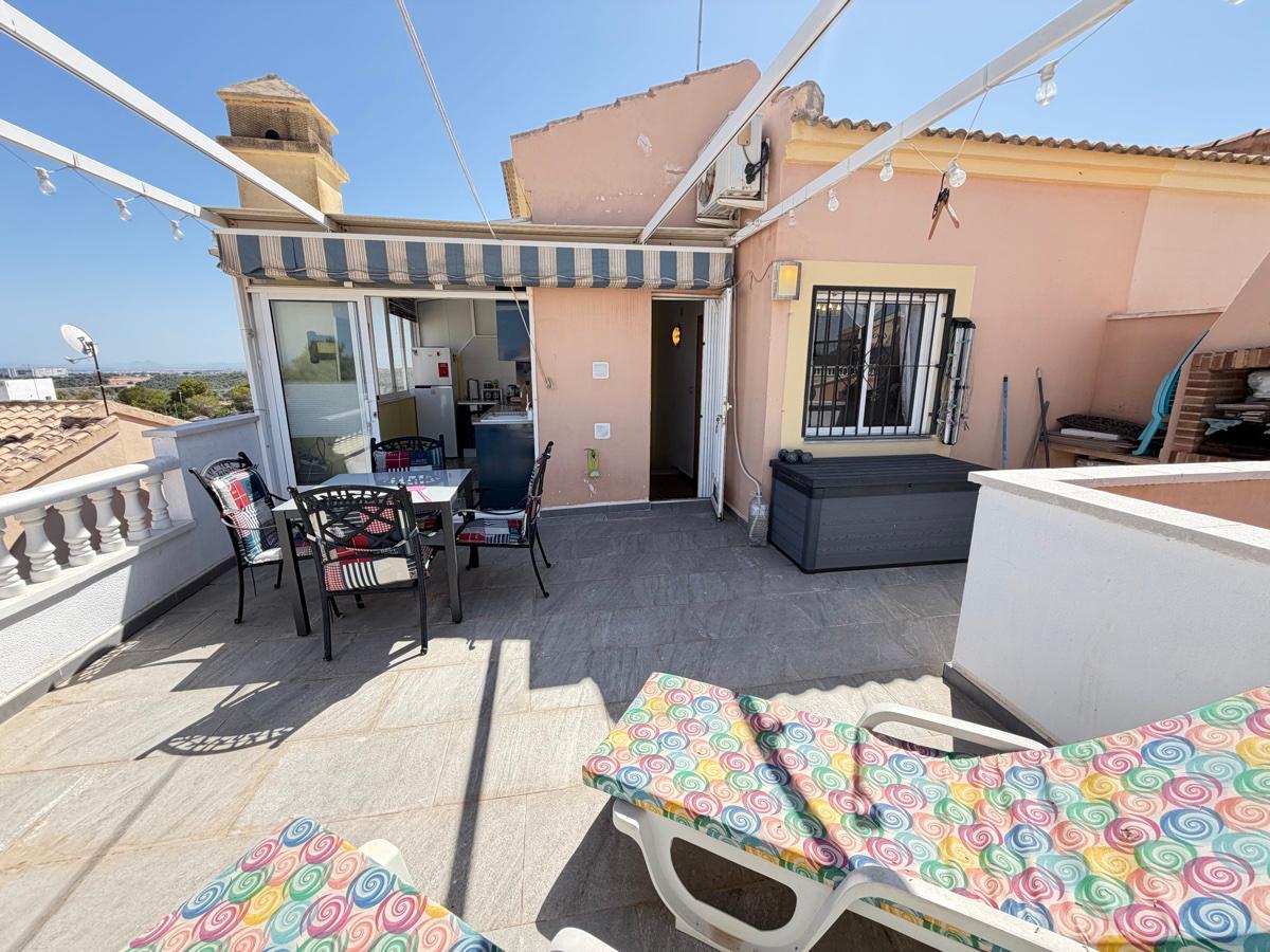 For sale - 3 Bedroom 2 Bathroom Apartment in Lomas de Cabo Roig - , Lomas de Cabo Roig, Alicante, Spain - Alicante