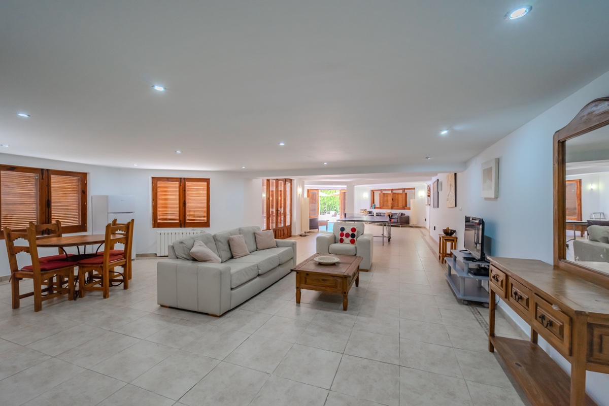 For sale - 4 Bedroom 3 Bathroom Villa in Cabo Roig - , Cabo Roig, Alicante, Spain - Alicante