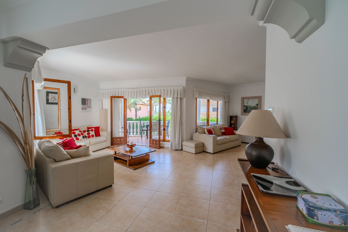 For sale - 4 Bedroom 3 Bathroom Villa in Cabo Roig - , Cabo Roig, Alicante, Spain - Alicante
