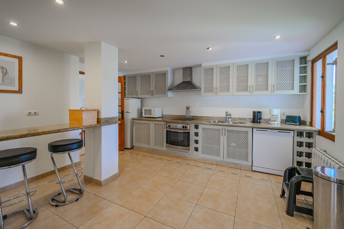 For sale - 4 Bedroom 3 Bathroom Villa in Cabo Roig - , Cabo Roig, Alicante, Spain - Alicante