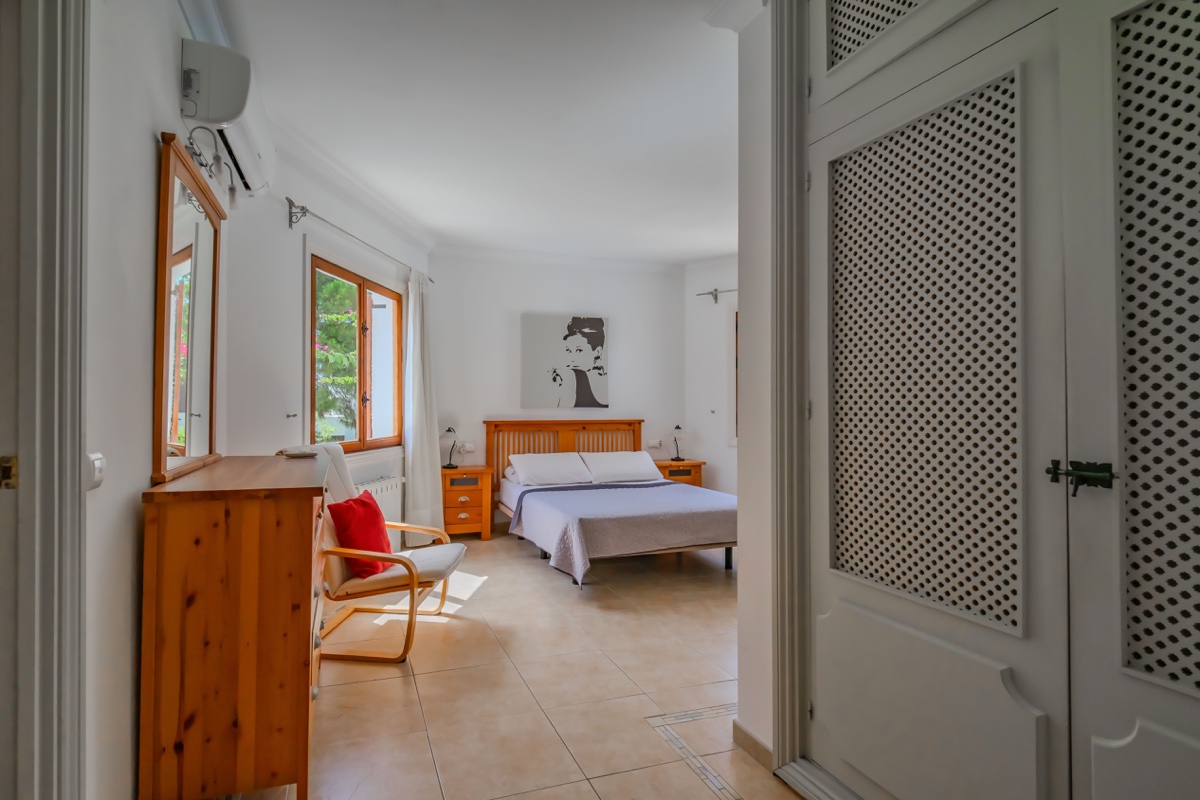 For sale - 4 Bedroom 3 Bathroom Villa in Cabo Roig - , Cabo Roig, Alicante, Spain - Alicante