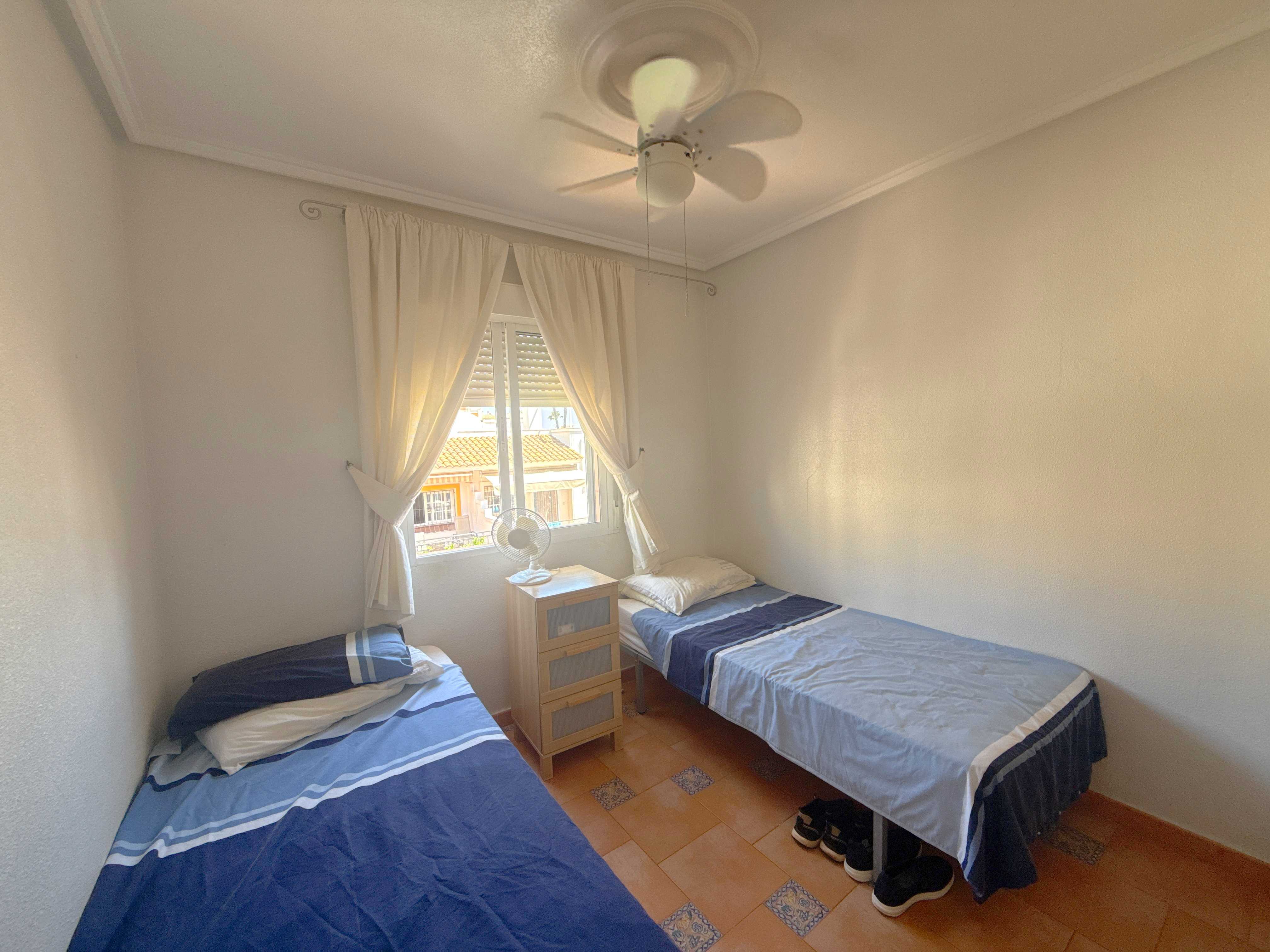 For sale - 2 Bedroom 1 Bathroom Penthouse in Playa Flamenca -  - Alicante