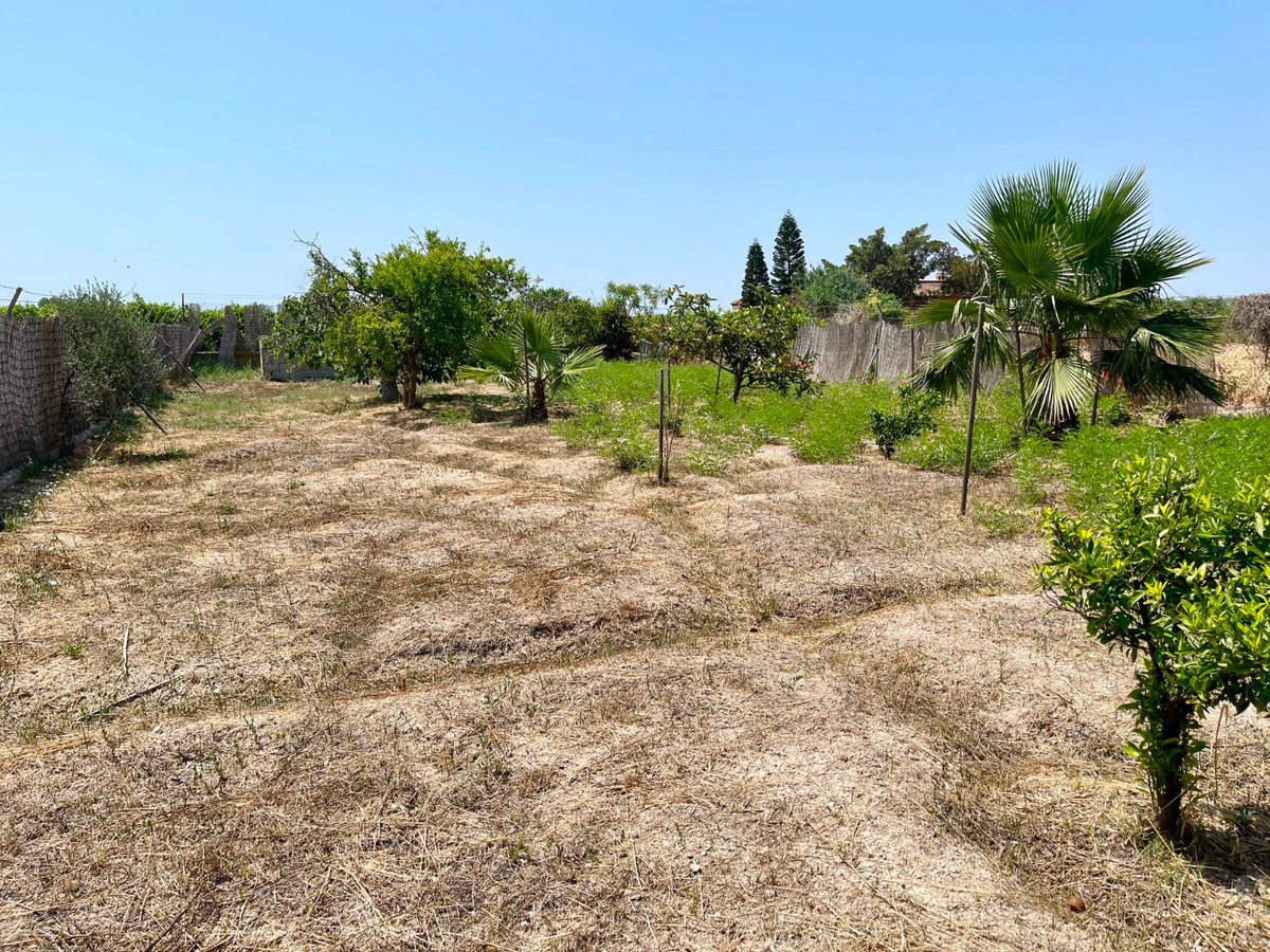 For sale - 4 Bedroom 3 Bathroom House - Detached Villa in Daya Nueva - Daya Nueva Centro  - Alicante