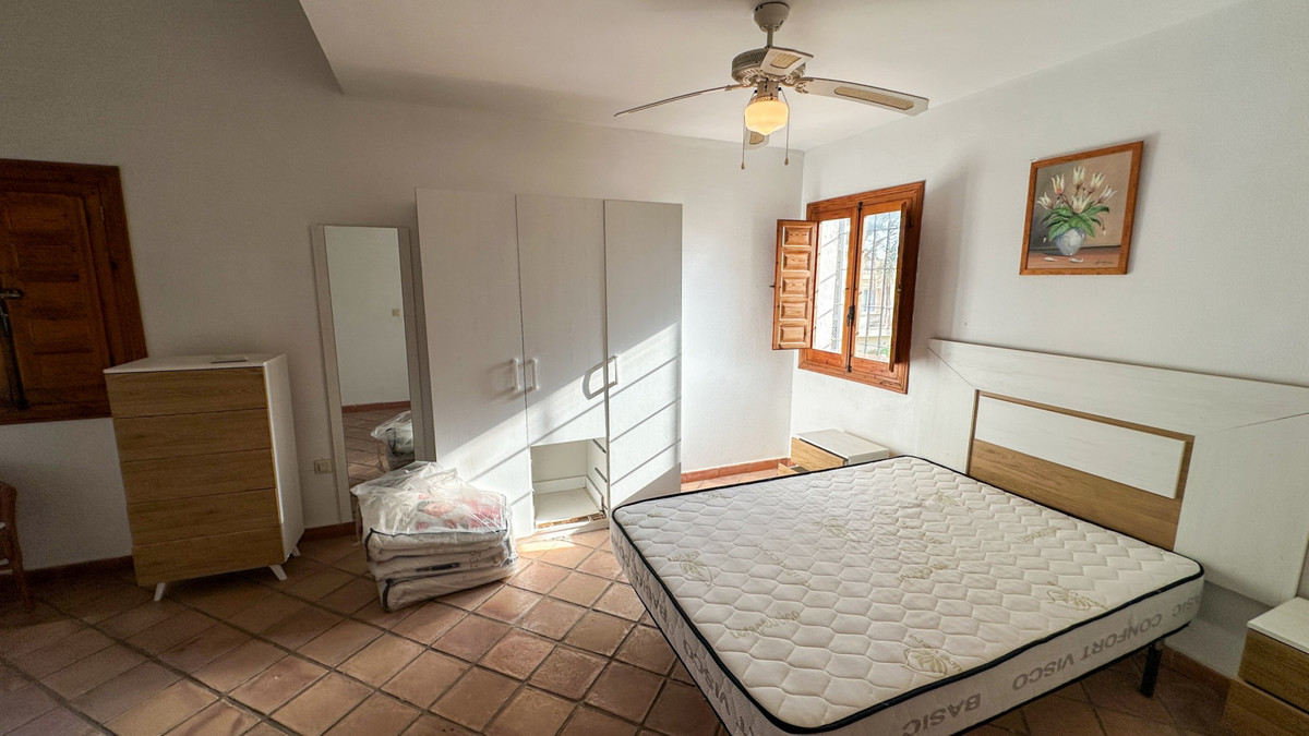 For sale - 4 Bedroom 2 Bathroom Detached Villa in Cabo Roig  - Cabo Roig  - Alicante