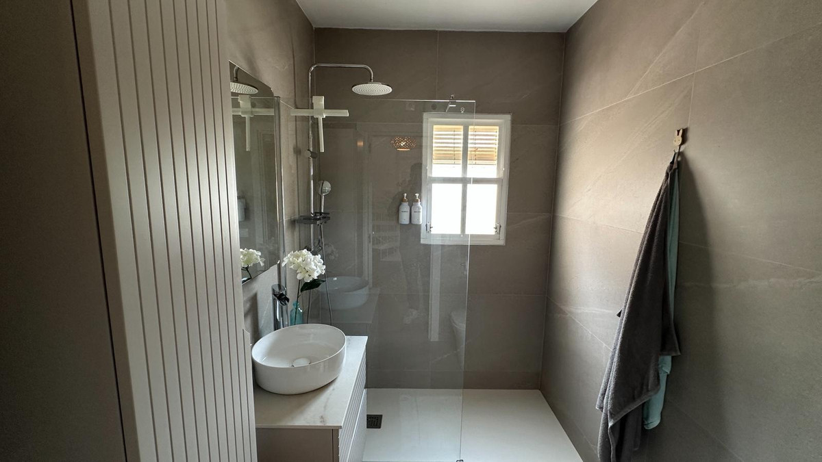 For sale - 2 Bedroom 1 Bathroom House - Bungalow in Orihuela - Playa Flamenca  - Alicante