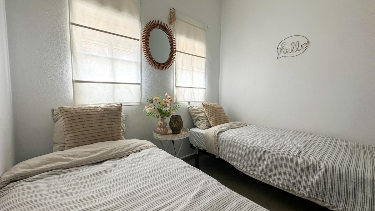 For sale - 2 Bedroom 1 Bathroom House - Bungalow in Orihuela - Playa Flamenca  - Alicante