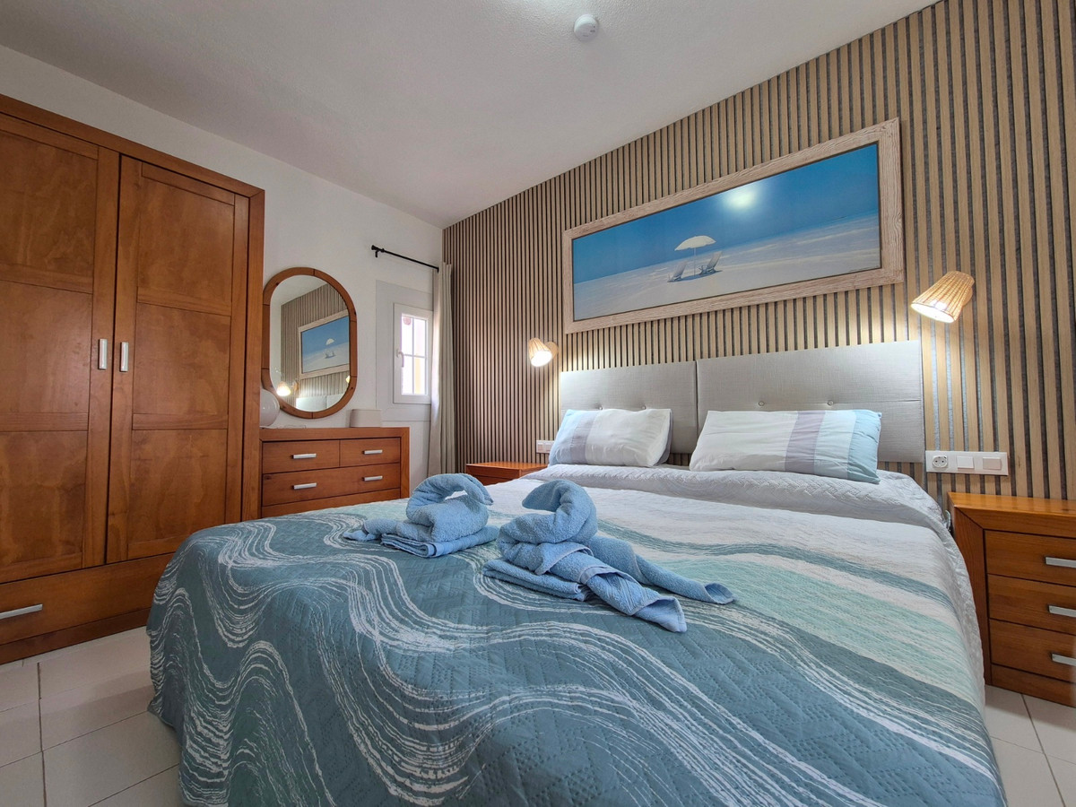 For sale - 1 Bedroom 1 Bathroom Ground floor apartment in Villamartin - San Miguel de Salinas Centro  - Alicante