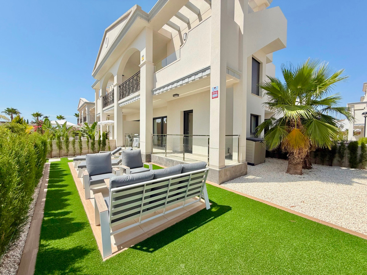 For sale - 2 Bedroom 2 Bathroom Apartment - Ground Floor Apartment in Rojales - Ciudad Quesada  - Alicante